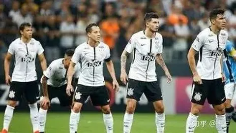 梅西与迈阿密国际洽谈进展顺利，据阿根廷记者报道